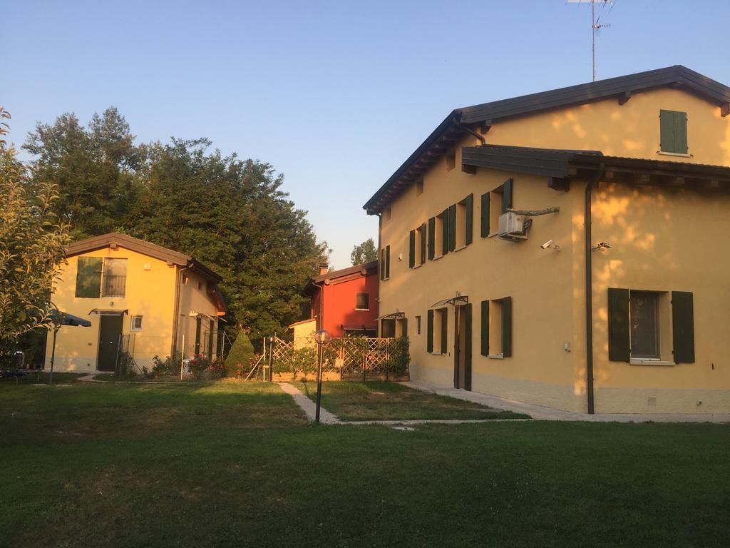 B&B Nido Sui Laghi San Donnino della Nizzola Luaran gambar
