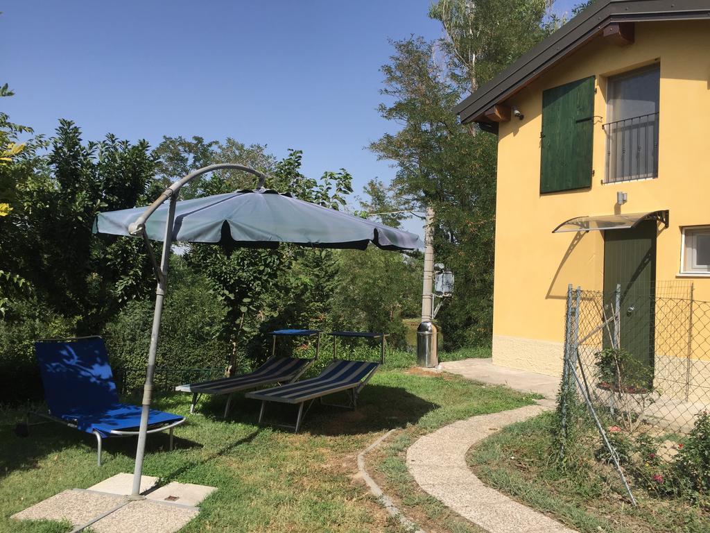 B&B Nido Sui Laghi San Donnino della Nizzola Luaran gambar